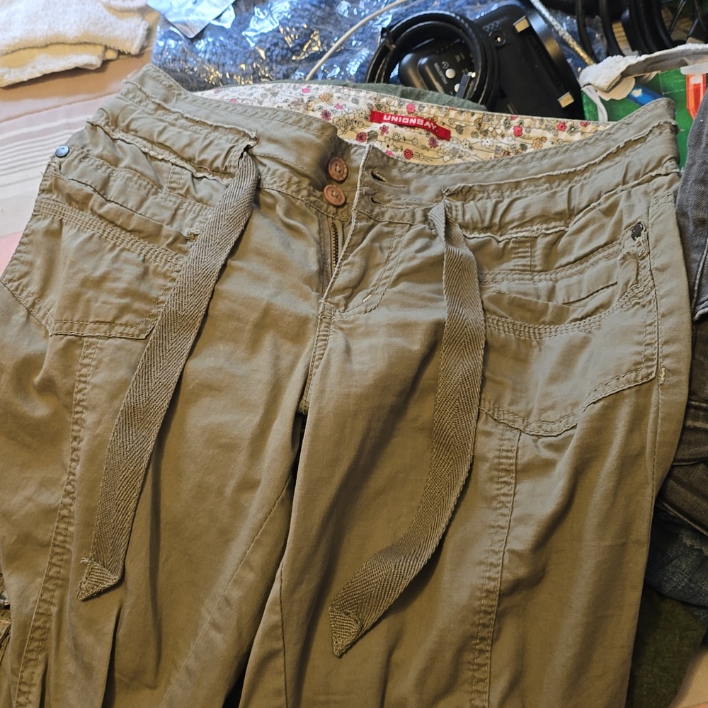 Union bay cargo pants